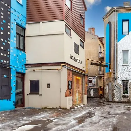 Yard Gallery In The Center By Urban Rent Apartment Kaunas