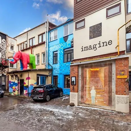 Yard Gallery In The Center By Urban Rent Kaunas